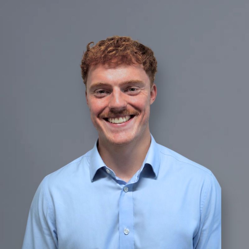 Headshot Jacob England
