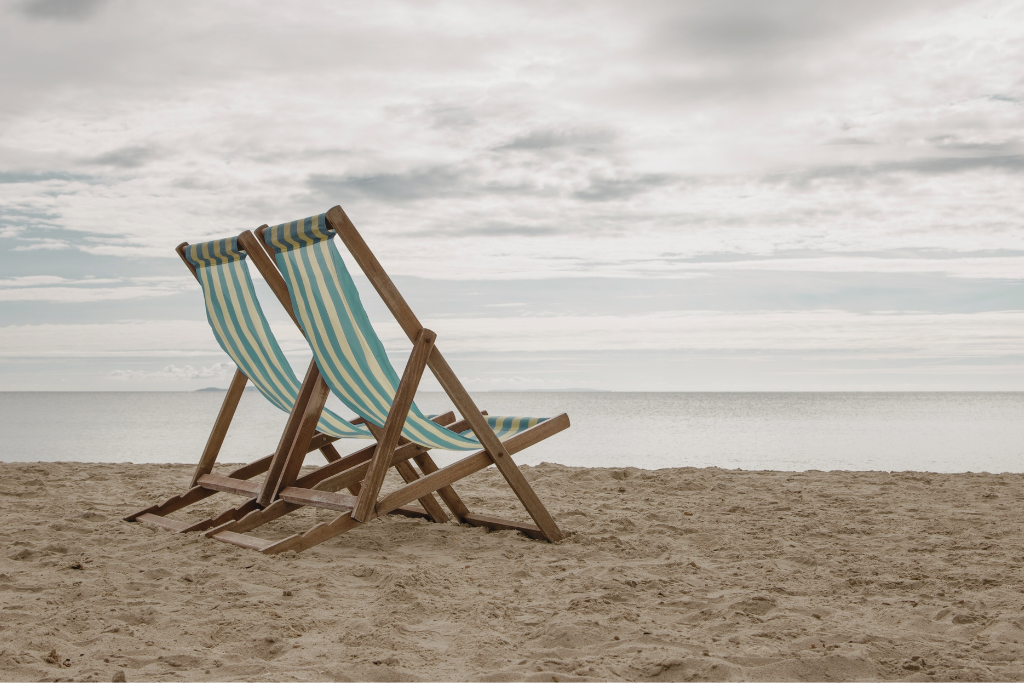Furnished Holiday Lets: Pool It Or Lose It!